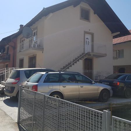 Apartman Lara 2 Daire Foca Dış mekan fotoğraf