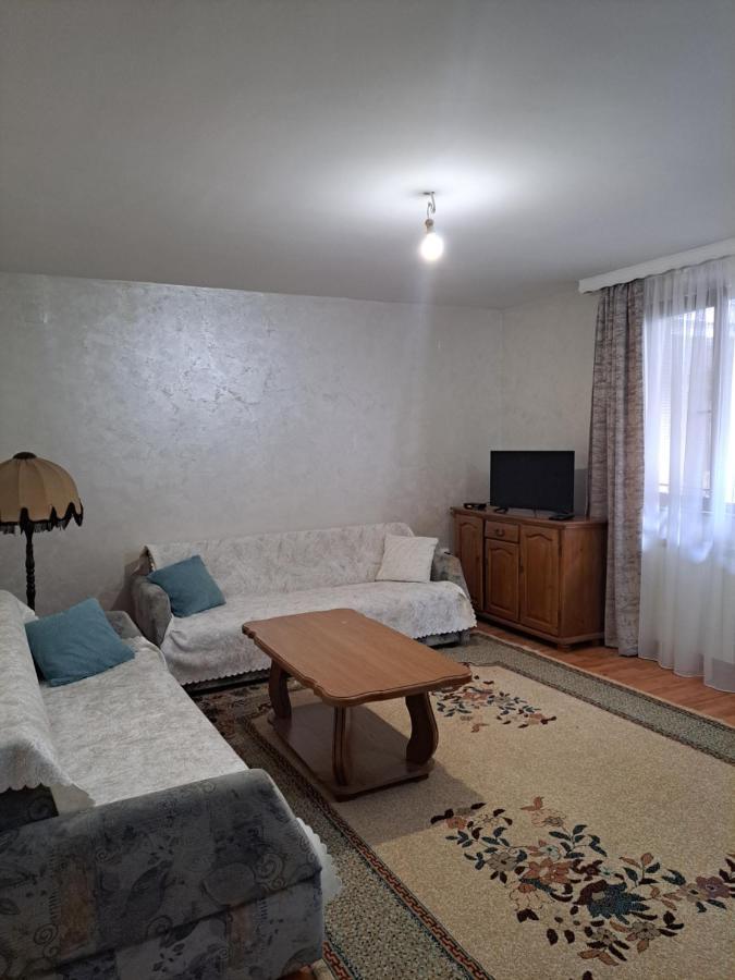 Apartman Lara 2 Daire Foca Dış mekan fotoğraf