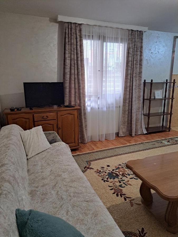 Apartman Lara 2 Daire Foca Dış mekan fotoğraf